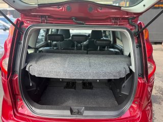 /photos/12128/1625a3a8-0ad2-9399-28f8-f375d414464a_i320x240.jpg